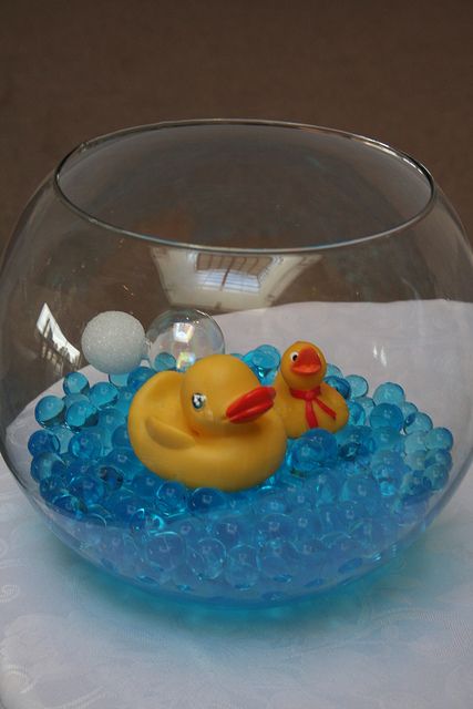 rubber ducky shower Simple Baby Shower Ideas, Baby Shower Ideas For Boys Themes, Baby Shower Ideas For Boys, Ducky Baby Shower, Rubber Ducky Baby Shower, Shower Pics, Baby Shower Duck, Simple Baby Shower, Rubber Ducks