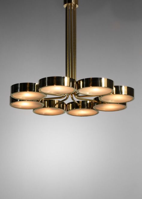 Chandelier Industrial, Gino Sarfatti, Chandelier Modern, Italian Chandelier, Home Decor Modern, Lighting Design Interior, Brass Chandelier, Decor Tips, Home Decor Tips