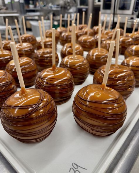 They’re back!! 🍎🍏🍎🍏🍎 Our chocolatiers have whipped up a batch of our legendary caramel and chocolate-dipped apples for the weekend! This year, we’re excited to be featuring apples from our very own Woodman Hill Orchard. Get yours today, before they disappear faster than the Fall leaves. Available at our four Vermont stores. #caramelapples #Fall #AutumninVermont #supportyourlocalfarmers #treatyourself #makeitextraordinary Caramel Apples Aesthetic, Caramel Aesthetic, Dipped Apples, Apple Dip, Chocolate Dipped, Fall Leaves, Caramel Apples, Toffee, Treat Yourself