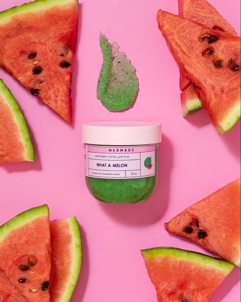 Body Scrub Product Photography, Body Scrub Photography Ideas, Body Scrub Photoshoot, Scrub Photoshoot Ideas, Scrub Photoshoot, Body Scrub Photography, Watermelon Body Scrub, Scrub Aesthetic, Makeup Advertising