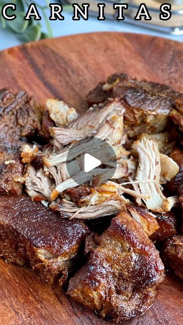 Stella Navarro-Kim on Instagram: "How to make carnitas the traditional way! Carnitas, which means “little meats” in Spanish, is a Mexican pork confit. It is the Mexican version of pulled pork, except it is slow cooked in lard for a crispy exterior and super tender & moist on the inside. This dish originated in the state of Michoacán, and every region has their own way of making it. My recipe isn’t particularly from any region- this is just how I like it, pulling ideas from the different ways it is made across Mexico. Aside from being super delicious and packed with flavor, a big reason why I love this dish is because it freezes really well! You can make large batches and freeze for easy weeknight dinners. It is also extremely versatile- the amount of dishes you can make with carnitas How To Make Carnitas Mexican Recipes, Healthy Carnitas Recipe, Carnitas Dinner Ideas, Pork Confit, Authentic Carnitas Recipe, How To Make Carnitas, Christmas Dinner Side Dishes, Christmas Dinner Sides, Mexican Pulled Pork