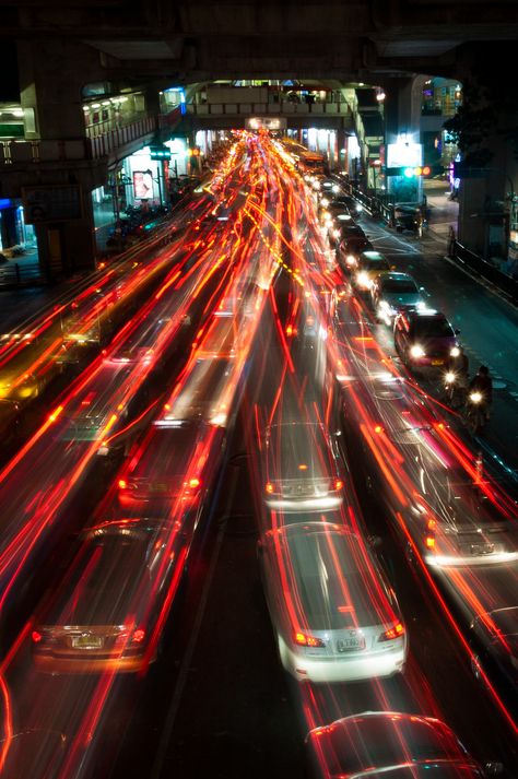 Long Exposure Shot of The Traffic in Bangkok Long Exposure Iphone, Long Exposure Photos, Mai Thai, Photography Assignments, Free Websites, Art Assignments, Long Exposure Photography, Study Photos, Ghost Busters