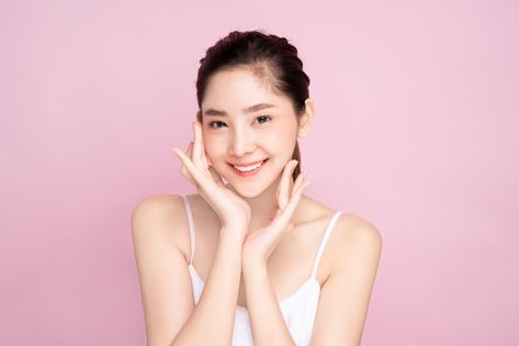 Korean Beauty Tips, Chic Haircut, Korean Beauty Secrets, Aesthetic Clinic, Vector Silhouette, Stylish Haircuts, White Skin, Face Photo, Wedding Vector