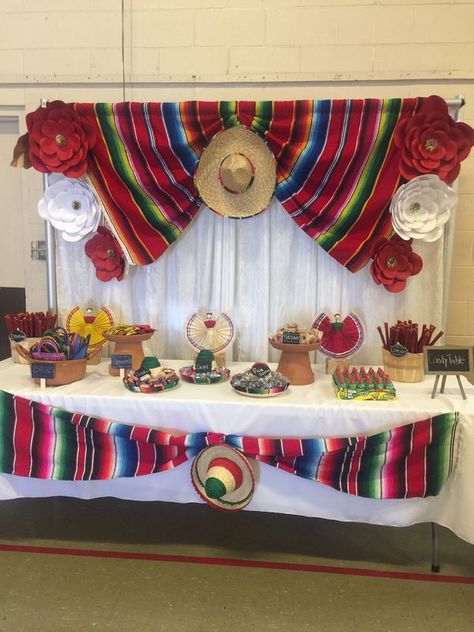 Peruvian Party, Mexican Theme Baby Shower, Mexican Fiesta Birthday Party, Mexican Theme Party Decorations, Mexican Baby Shower, Mexican Birthday Parties, Mexican Party Decorations, Mexican Fiesta Party, Fiesta Birthday Party