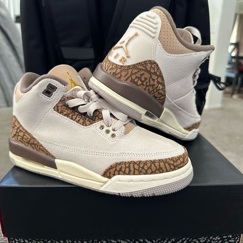 Jordan 4’s Tan, Jordans 4 Brown, Jordan For Boys Shoes, Jordans 3 Brown, Brown Jordan 3 Outfit Women, Dream Shoe Collection, Brown 4s, Brown Jordan 4s, Retro 3 Outfits Jordan