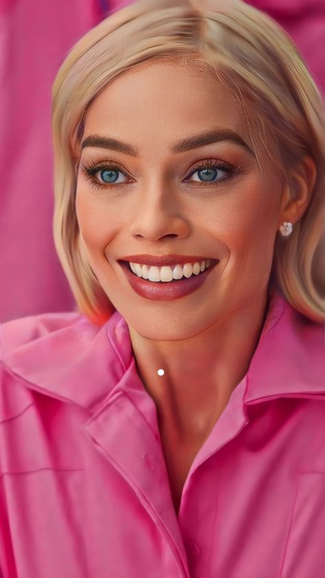 Margot Robbie Red Carpet Makeup, Margot Robbie Barbie Movie Hair, Margot Robbie Barbie Makeup, Barbie Makeup Look Margot Robbie, Barbie Makeup Margot Robbie, Margot Robbie Barbie Hair, Margot Robbie Makeup, Margot Robbie Red Carpet, Robbie Margot