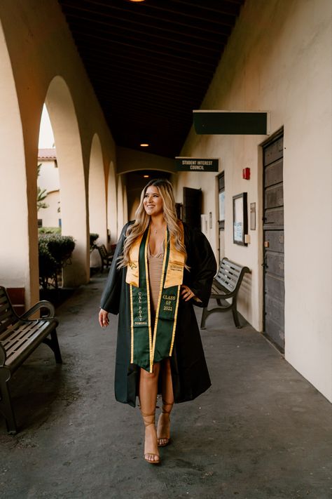 Cal Poly Pomona Graduation Pictures, Graduation Shoot Ideas, Graduation Pictures College, Graduation Photo Shoot, Masters Graduation Pictures, Bday Hair, Cal Poly Pomona, Pics Poses, Grad Poses