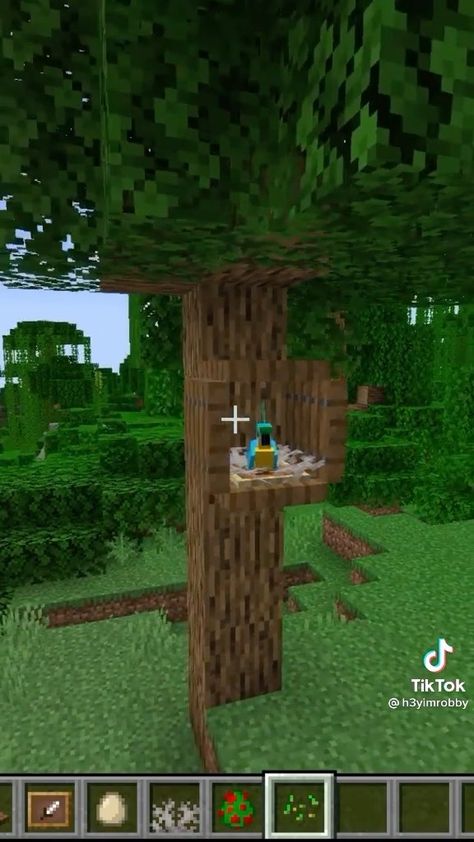 Minecraft Parrot Statue, Parrot Minecraft Build, Bird Enclosure Minecraft, Parrot Cage Minecraft, Minecraft Parrot Enclosure, Bird House Minecraft, Minecraft Bird Cage, Minecraft Parrot House, Mc House