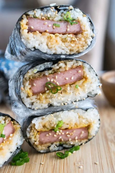 Spam Onigirazu, Spam Sushi, Rice Sandwich, Onigiri Recipe, Soy Glaze, Spam Recipes, Shredded Cabbage, Whats For Lunch, Sushi Sandwich