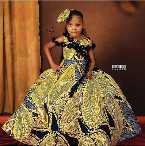 721 Likes, 11 Comments - Ankara Collections (@ankaracollections) on Instagram: “@kimatdesire #ankaracollections #ankarastyles” Gown Styles For Kids, African Princess Dress, African Birthday Dress, Dress For Pageant, African Marketplace, Styles For Kids, Beautiful Ankara Styles, African Princess, Ankara Gown