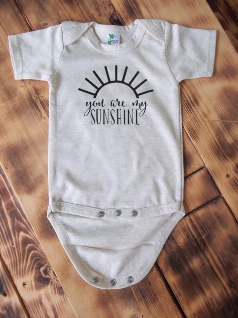 Sunshine Onesie, Boy Onsies, Matching Onesies, Baby Clothes Quilt, Cute Onesies, Cricut Baby, Newborn Onesies, Baby Fits