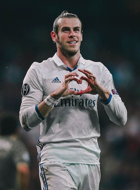 Bale 11, Bale Real, Sergi Roberto, Real Madrid Team, Real Madrid Wallpapers, Madrid Wallpaper, Fc Chelsea, Real Madrid Players, European Soccer