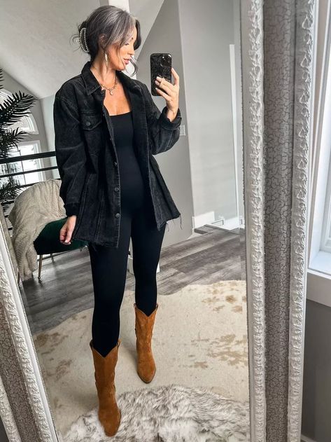 Full Bodysuit Outfit, Black Full Bodysuit, Black Cowgirl Boots Outfit, Cowboy Boots Women Outfits, Brown Boots Outfit, Brown Cowgirl Boots, Suit With Jacket, Cowboy Boot Outfits, Trendy Mom Outfits