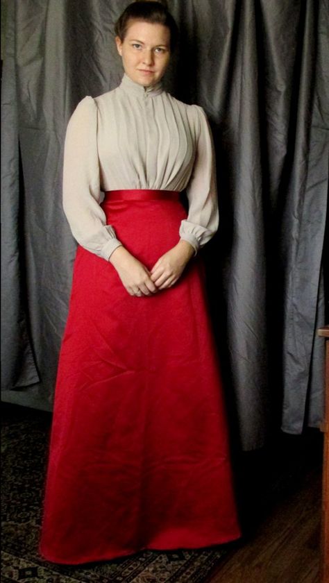 Easy Edwardian: Thrifted Turn of the 20th Century Costume for under $10 Fly Costume, Edwardian Skirt, Edwardian Costumes, Dress Reference, Victorian Skirt, 1910s Fashion, Victorian Costume, 20th Century Fashion, Edwardian Dress