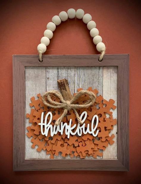 Dollar Store Fall Crafts, Diy Fall Crafts, Fall Wood Crafts, Fall Pumpkin Crafts, Fall Decor Diy Crafts, Fall Decor Dollar Tree, Dollar Tree Fall, Adornos Halloween, Fall Deco