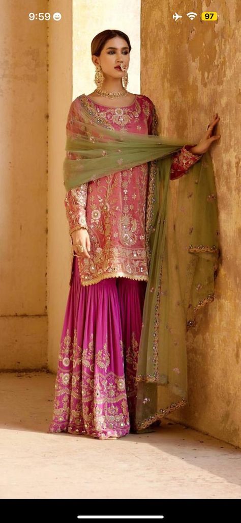 Indian Designer Outfits 2024, Gharara Suits Party Wear, Pink Punjabi Suit, Sharara Suit Designs Latest, Lehenga Sharara, Garara Designs, Pakistani Sharara, Bridal Sharara, Gharara Designs