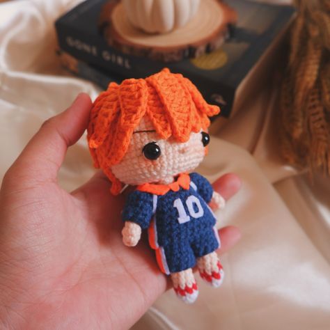 ✨Shoyo Hinata✨ Karasuno’s greatest decoy and one of my fave characters in Haikyuu!!🩷 Pattern test for: @n_crafts11 Yarn used: 4-ply milk cotton yarn Hook size: 2.50 mm Thank you for choosing me as one of your pattern testers. I had fun doing this doll. Pattern will be out soon. 🫶🏻 #haikyuu #haikyuufanart #shoyohinata #animeamigurumi Haikyuu Crochet Pattern, Crochet Anime Ideas, Anime Crochet Ideas, Anime Amigurumi Free Pattern, Crochet Anime Characters, Crochet Ideas Amigurumi, Anime Amigurumi, Character Crochet, Useful Crochet