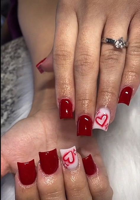 Small Acrylic Nails Valentines, Short Squared Valentine Nails, Short Acrylic Nails For Valentines Day, Nail Ideas Short Valentines Day, Red Acrylic Nails Ideas Short, Y2k Nails Short Red, Cute Baddie Nails Short Red, Short Nail Designs Birthday Ideas, Red Baddie Nails Short