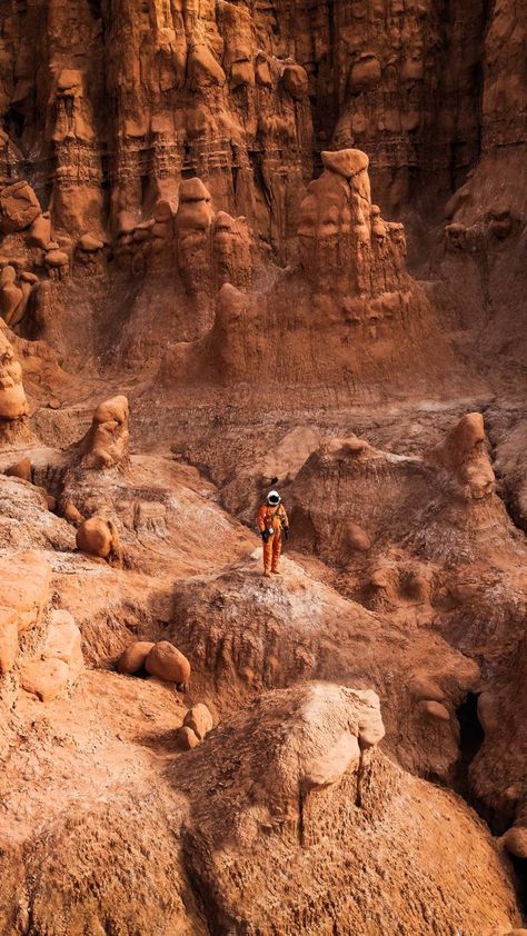 Astronaut on Mars wallpaper by EarthVision - d3 - Free on ZEDGE™ Mars Background, Mars Astronaut, Mars Aesthetic, Mars Landing, Mars Wallpaper, Mars Photos, Mars Planet, Mars Exploration, Space Technology