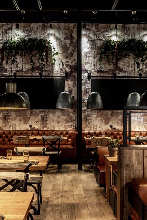 Steakhouse Interior Design, Fire Restaurant, Industrial Restaurant Design, Rustic Restaurant Interior, Italian Restaurant Design, Restaurant Design Rustic, Italian Restaurant Decor, Pizzeria Design, Restaurant Design Inspiration