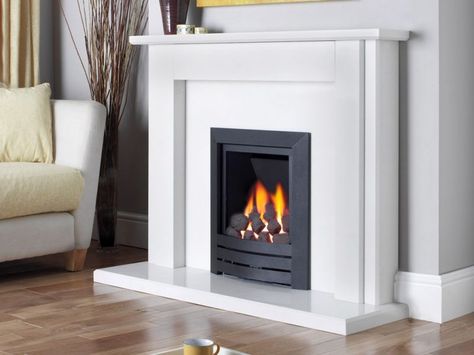 Gas Fireplace Ideas Living Rooms, Fire Surround, Fire Features, Stove Fireplace, Gas Fire, Home Fireplace, Fireplace Makeover, Modern Fireplace, Gas Fires