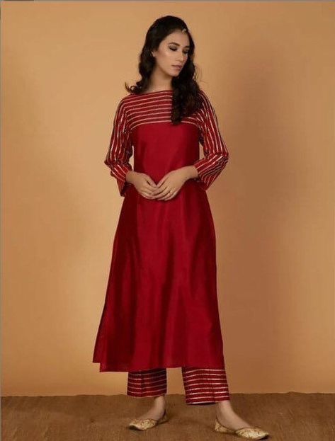 Cotton Silk Kurti Designs, Kurta From Saree, डिजाइनर कपड़े, Pant Trouser, Kurta Neck Design, Salwar Kamiz, Dress Neck Designs, Designer Kurtis, Silk Kurta