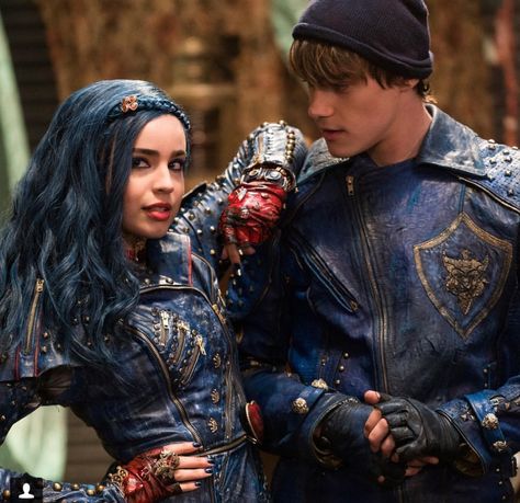 Descendants Ben, Descendants Pictures, Disney Descendants 2, Descendants Wicked World, Evie Descendants, Disney Descendants Movie, Descendants Characters, Grand Prince, Disney Channel Movies