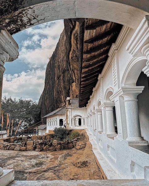 Experience Tranquility and Culture at Dambulla Cave Temple! . . . . . . . . . 📸 Image Credit @island_guide_shri_ 🌐 Website: www.blueskygalletaxis.com 📧 Email: tours@blueskygalletaxis.com 📱 Whatsapp: +94764326808 #srilanka #travel #tourism #visitsrilanka #ceylon #BlueSkyGalleTaxis #tours #taxi #group #2024 #lk #srilanka #tourism #visitsrilanka #tours #DambullaRockCave #Temple Srilanka Tourism, Dambulla Cave Temple, Cave Temple, Travel Tourism, Sri Lanka, Blue Sky, Tourism, Temple, Travel