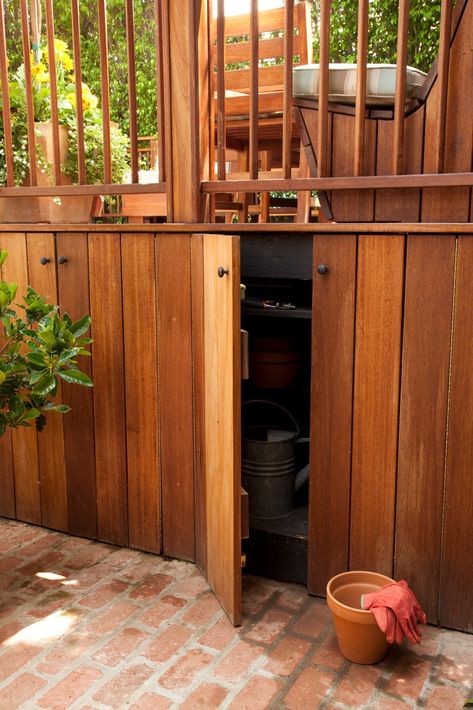 Under Deck Storage Ideas, Deck Storage Ideas, Under Deck Storage, Modern Backyard Design, Deck Skirting, Under Deck, Urban Backyard, Porch Storage, Deck Storage