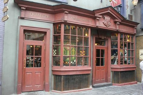 Store in Universal Quality Quidditch Supplies Diagon Alley, Diagon Alley Entrance, Quality Quidditch Supplies, Diagon Alley Shops, Borgin And Burkes, Knockturn Alley, Wizard Wheezes, Hogsmeade Village, Harry Potter Diagon Alley