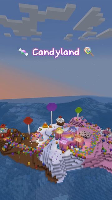 Minecraft Build Projects, Candy House Minecraft, Minecraft Candy Build, Birthday Minecraft Builds, Alice In Wonderland Minecraft Builds, Minecraft Movie Builds, Minecraft Plaza Ideas, Silly Minecraft Builds, Minecraft Alice In Wonderland