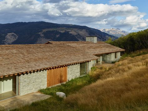 Slider Ideas, Mclean Quinlan, Cedar Shingle Roof, Lost River, Modern Inspiration, Cedar Shingles, Tennessee Vacation, Jackson Hole Wyoming, Colorado Skiing