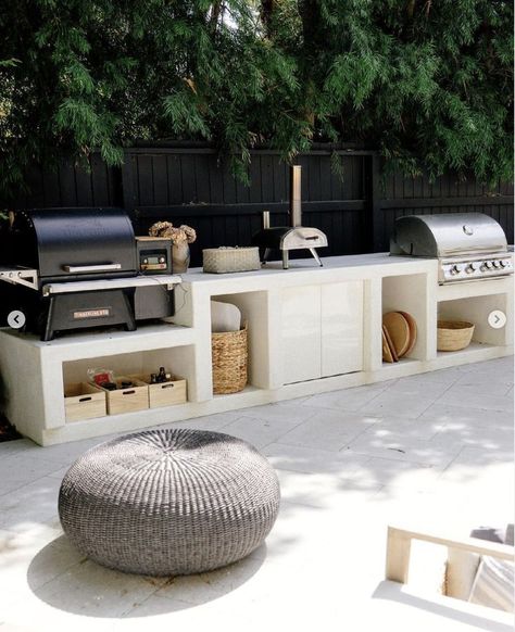 Aesthetic Bbq, Bbq Aesthetic, Outdoor Bbq Party, Kitchen Backyard, Camping Backyard, Bbq Tips, Brunch Aesthetic, Outdoor Brunch, Fun Backyard