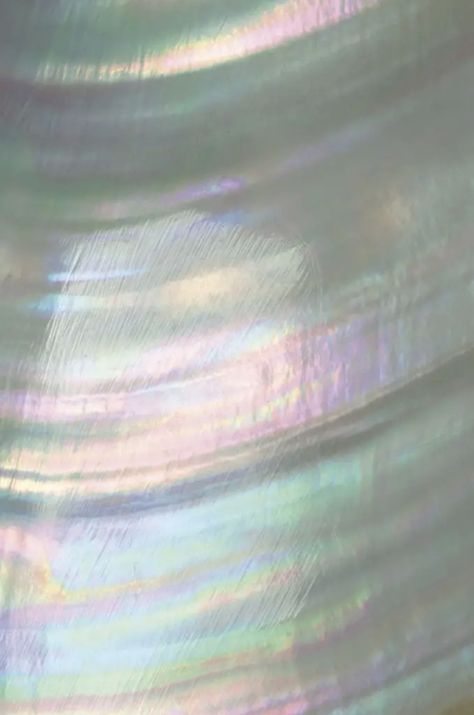 Pearl Color Aesthetic, Mother Of Pearl Aesthetic, Pearly Wallpapers, Soft Color Aesthetic, Iridescent Packaging, Translucent Aesthetic, Pearl Color Palette, Watercolor Pearl, Pearlescent Background