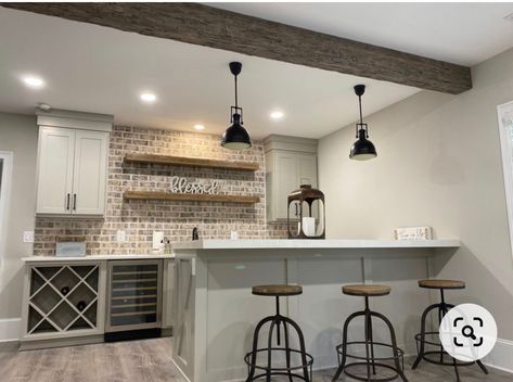 Basement Bar In Middle Of Room, Finished Basement Living Room Ideas, Small Basement Bar Ideas Modern, Farmhouse Basement Bar Ideas, Daylight Basement Ideas, Basement Bar Ideas On A Budget, Basement Bar Area, Finished Basement Designs, Rustic Basement Bar