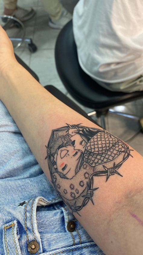 Nana And Hachi Tattoo, Nana Anime Tattoo, Minimalistic Anime Tattoo, Nana Tattoo Ideas, Nana Tattoo, Feminist Tattoo, Nana Anime, Tattoo Heart, Manga Tattoo