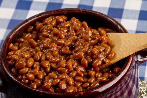 Molasses Baked Beans, Homemade Baked Beans Recipe, Vegetarian Baked Beans, Baked Beans Crock Pot, Slow Cooker Baked Beans, Baked Beans Recipe, Homemade Baked Beans, Slow Cooker Baking, Boston Baked Beans