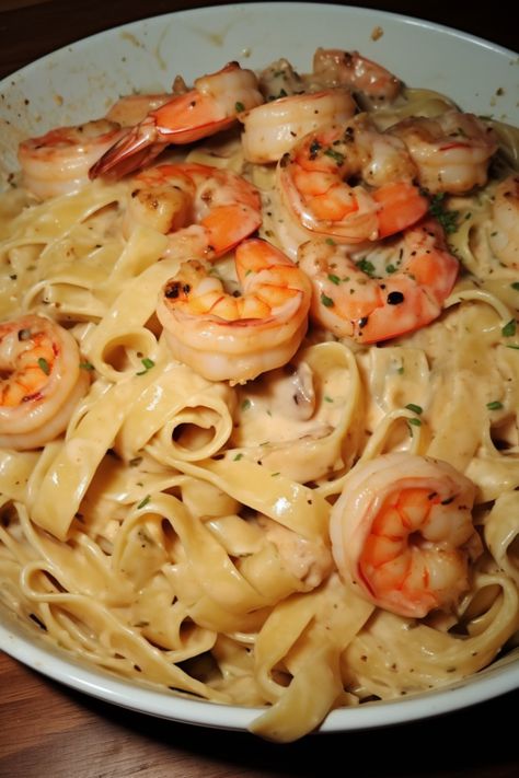 One Pot Shrimp Alfredo, Shrimp Fettuccine Alfredo Recipe, One Pan Shrimp Fettuccine Alfredo, Fetuccini Alfredo, Shrimp Pasta Recipes Easy, Shrimp Fettuccine Alfredo, Shrimp Fettuccine, Pan Shrimp, Shrimp Alfredo