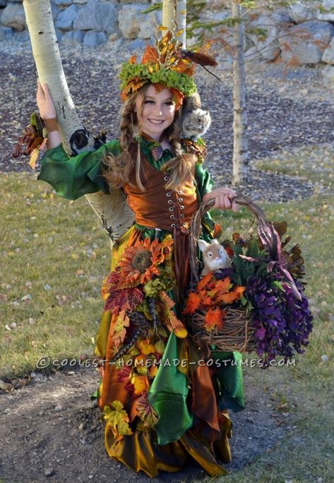 Mother Nature Halloween, Fall Fairy Costume, Nature Costume, Nature Outfits, Autumn Fairy, Diy Halloween Costumes Easy, Homemade Costumes, Halloween Costume Contest, Costume Contest