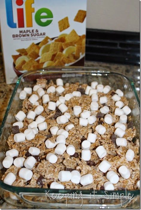 Recipes Using Life Cereal, Life Cereal Bars, Recipes With Life Cereal, Life Cereal Recipes Snacks, Life Cereal Recipes, Wic Food Recipes, Wednesday Desserts, Cereal Recipes Desserts, Homemade Cereal Bars