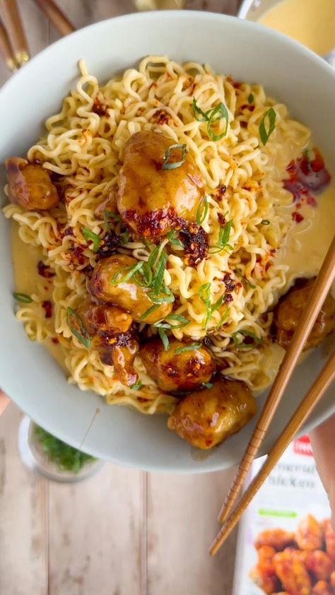 Warning: Cheesy Ramen content featuring General Tso’s Chicken. Watch at your own risk. Do not watch if you’re easily hangry. Do click on the link for the full recipe.
#generaltsoschicken #cheesyramen #ramenlover #noodles #soupseason #asmrcooking Cheesy Ramen, General Tso's Chicken Recipe, General Tso's Chicken, General Tso Chicken, General Tso, Cooking In The Kitchen, Soup Season, Cooking Kitchen, Chicken Recipe