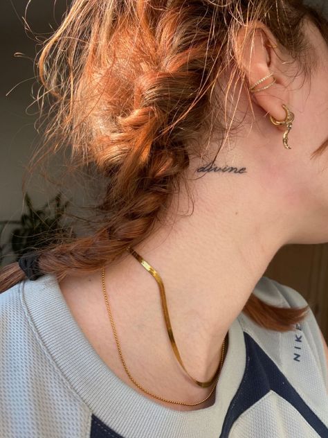 Fine line neck tattoo divine quote small thin Women Simple Neck Tattoo, Back Neck Tattoos Women Words, Small Behind Neck Tattoo, Neck Tattoos Women Minimalist, Tiny Side Tattoos Women, Faint Neck Tattoo, Feminin Neck Tattoo, Divine Feminine Tattoo Back Of Neck, Single Word Neck Tattoos