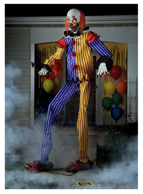 Clowns Halloween Decorations, Halloween Props Scary, Creepy Circus, Animated Halloween Props, Halloween Animatronics, Circus Decorations, Clown Halloween, Scary Clown, Halloween Prop