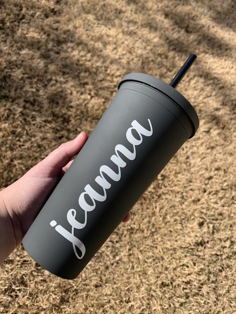 Personalized Cups With Name, Matte Tumblers, Paper Cup Design, Matte Tumbler, Trendy Water Bottles, High School Graduation Gifts, Vinyl Tumblers, Custom Cups, Plastic Tumblers