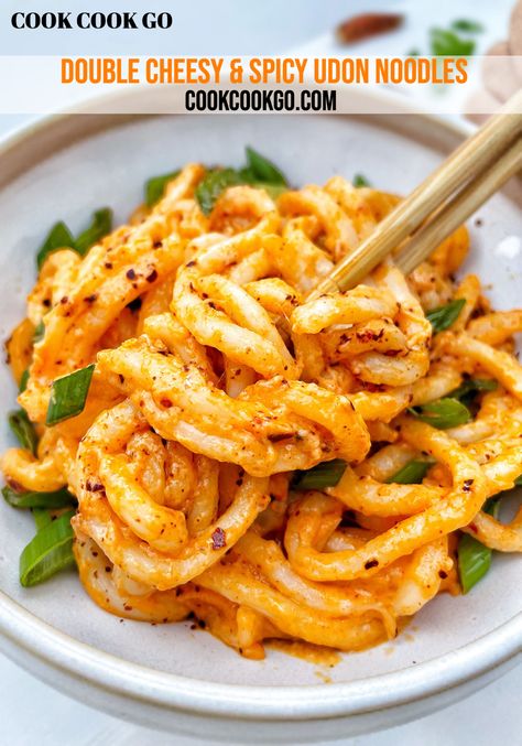 Spicy Creamy Noodles, Cheesy Gochujang Noodles, Udon Noodle Dishes, Cheesy Udon Noodles, Spicy Creamy Ramen Noodle Recipes, Creamy Udon Noodles, Recipes With Udon Noodles, Spicy Udon Noodle Recipe, Spicy Noodle Recipes