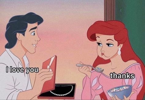 Funny Cartoon Pics, Meme Disney, Funny Princess, Vintage Cartoons, Inspirerende Ord, Prințese Disney, Dark Disney, Funny Disney Jokes, Disney Jokes