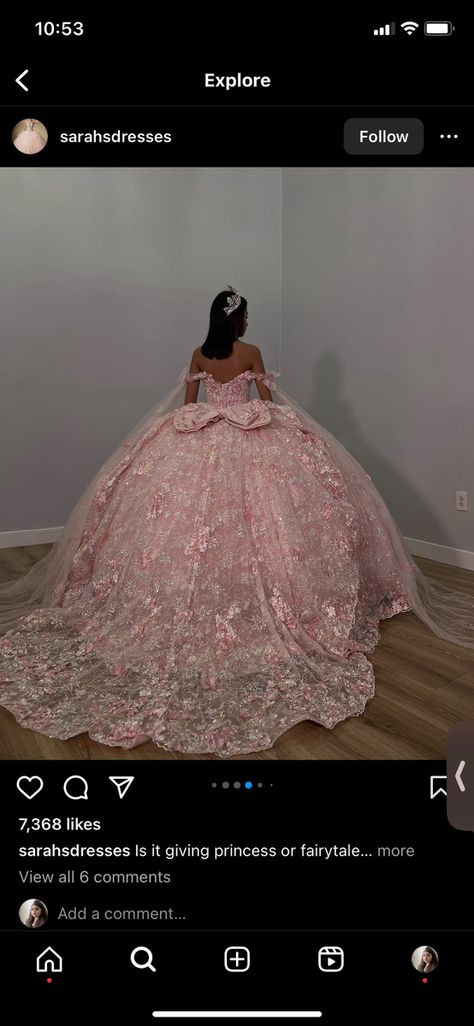 Quinceanera Dresses Summer Colors, Quince Court Outfits Pink, Blush Pink Sweet 16 Dresses, Pink Quince Theme Ideas, Quince Dresses With Bow On Back, Pink Venue For Quince, Pink Quinceanera Dresses With Bow, Pink 15 Dress, Quinceanera Pink Theme