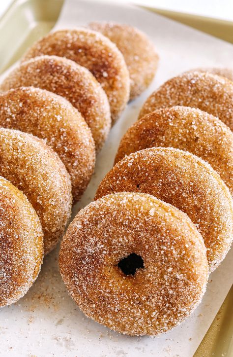 Baked Apple Cider Donuts Recipe Healthy, Healthy Apple Cider Donuts Recipe, Low Calorie Baked Apples, Metaboost Recipes, Spiced Applesauce, Apple Cider Donuts Recipe, Donut Baking Pan, Donut Calories, Apple Cider Donuts Baked