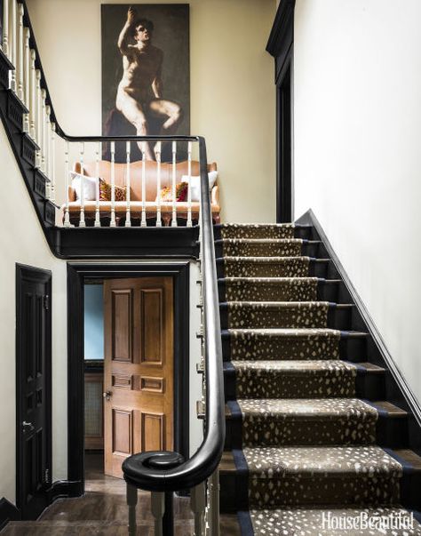 Subtle animal print elevates this staircase to new heights. Click for more staircase inspo. Stairs Runner, Staircase Runner, House Staircase, Carpet Texture, Carpet Trends, Interior Vintage, Cheap Carpet Runners, House Layout, Carpet Styles