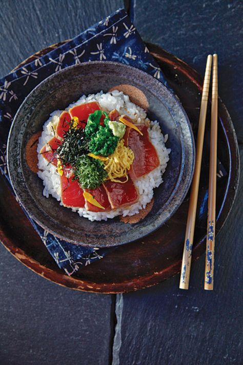 Soy-Marinated Tuna Rice Bowl (Maguro no zuke Donburi) Recipe | SAVEUR Raw Fish Recipes, Donburi Recipe, Raw Tuna, Dinners To Make, Munnar, Japanese Cooking, Japanese Dishes, Sushi Rice, Japan Food